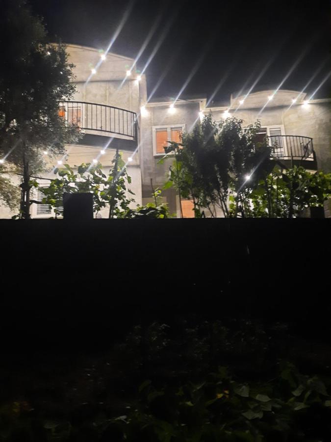 Bujtina Lugina E Vjoses Villa Përmet Kültér fotó